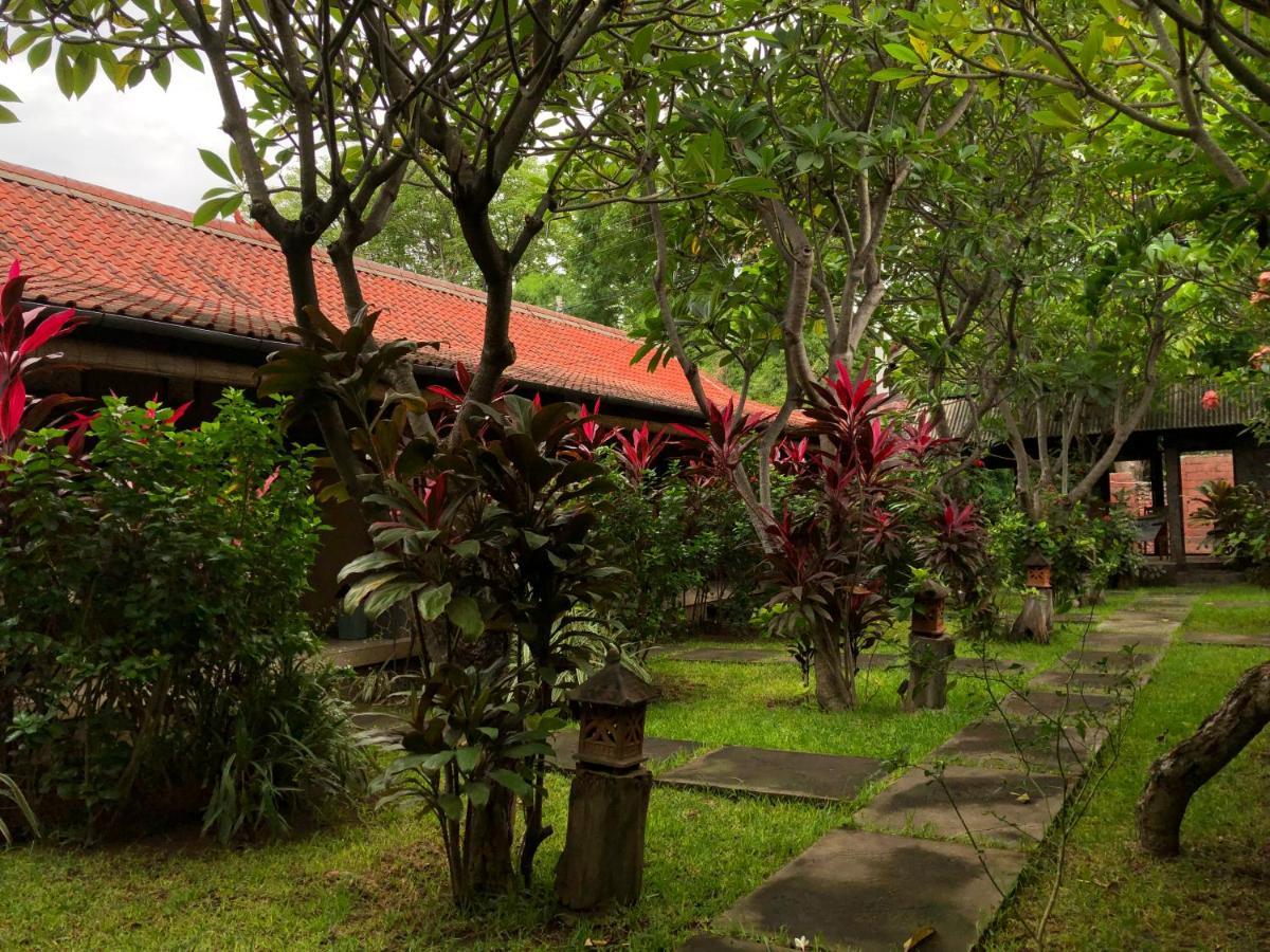 Pondok Shindu Guest House Pemuteran Exterior foto